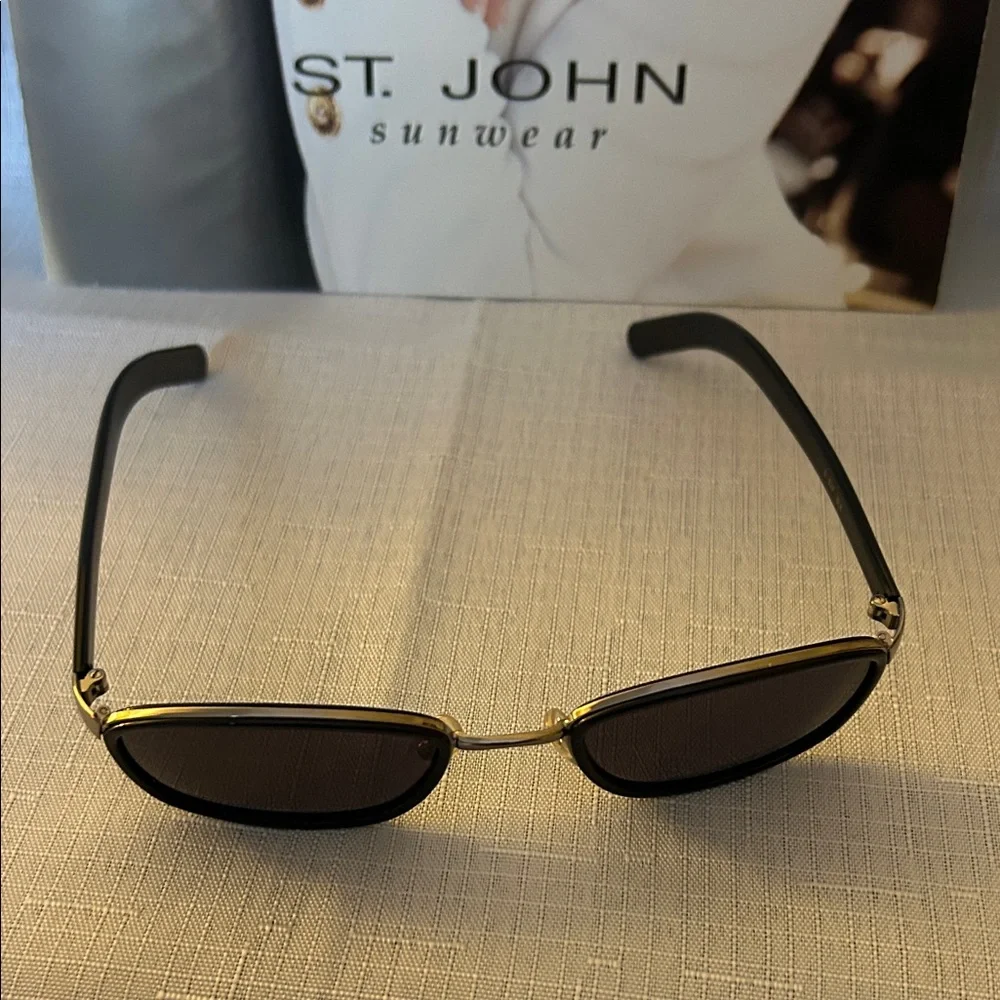 St. John Classic Black Sunglasses with silver accents. S-527 BLK - Picture 3 of 5